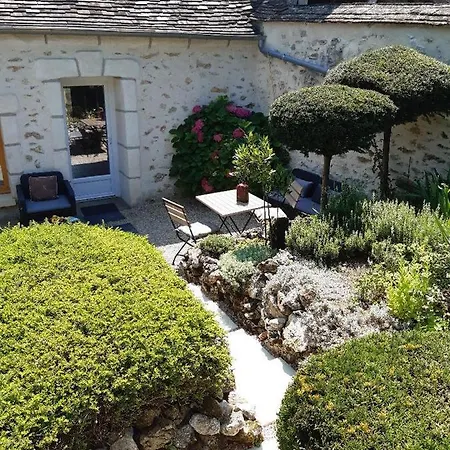 玛哈拉尼斯住宿加早餐旅馆 *
